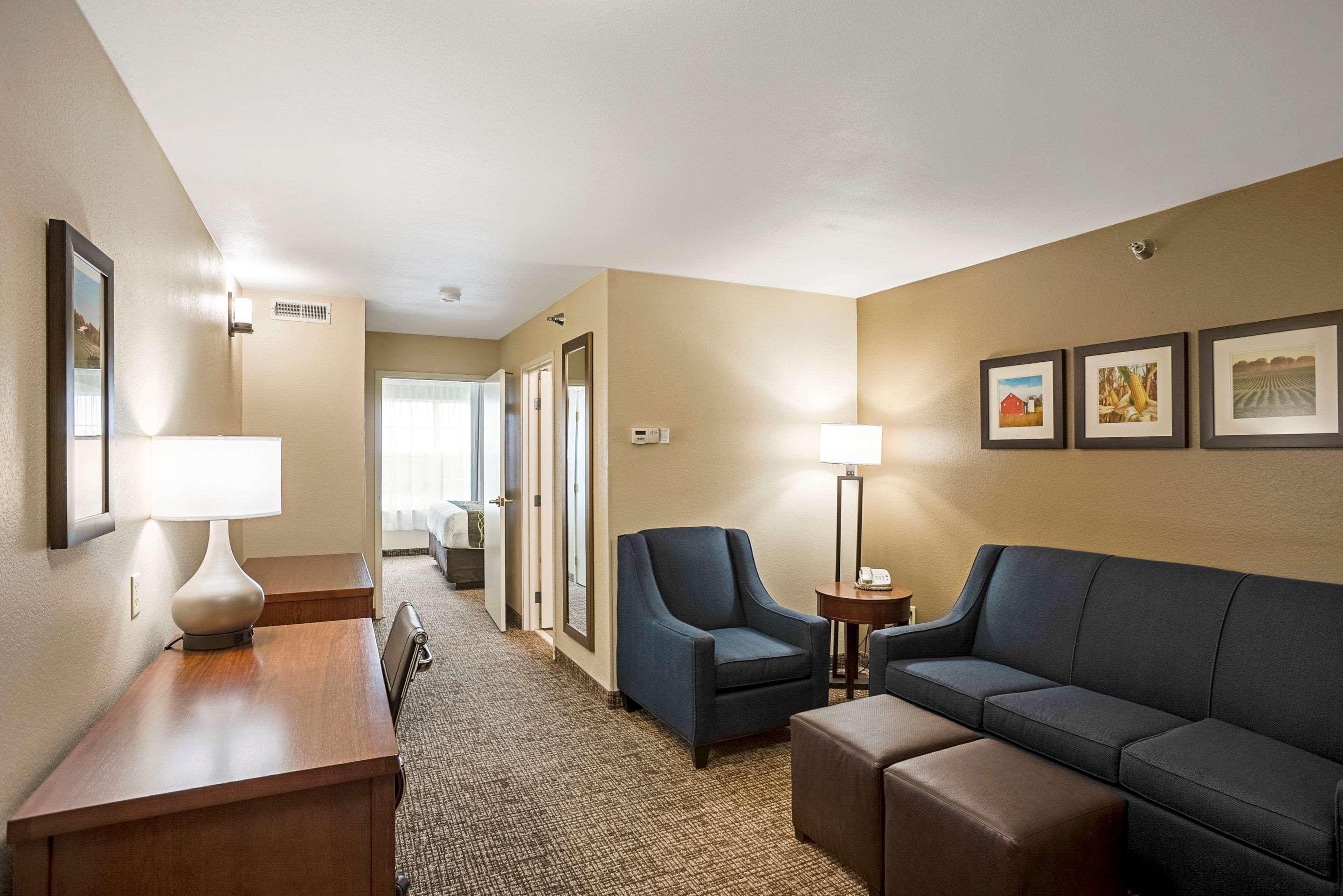 Comfort Inn & Suites Independence Εξωτερικό φωτογραφία