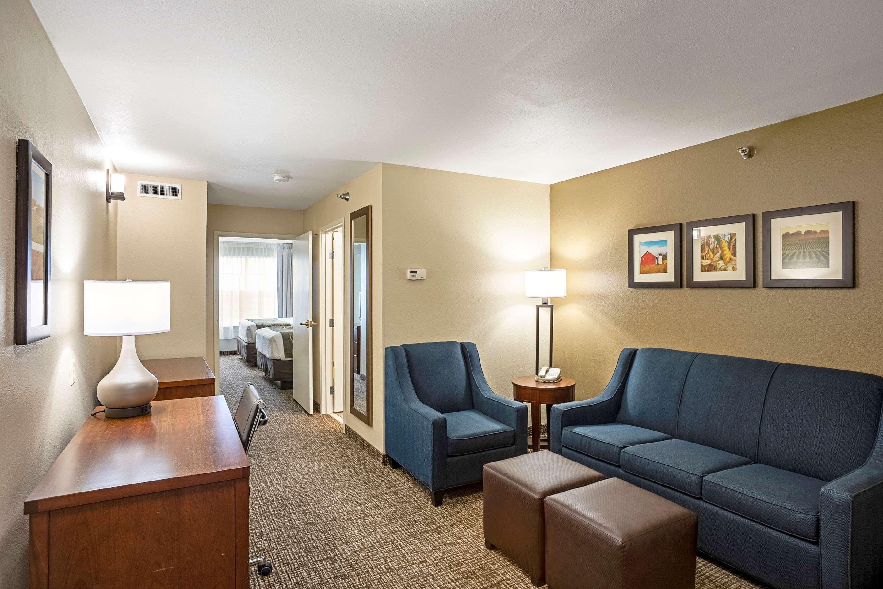 Comfort Inn & Suites Independence Εξωτερικό φωτογραφία